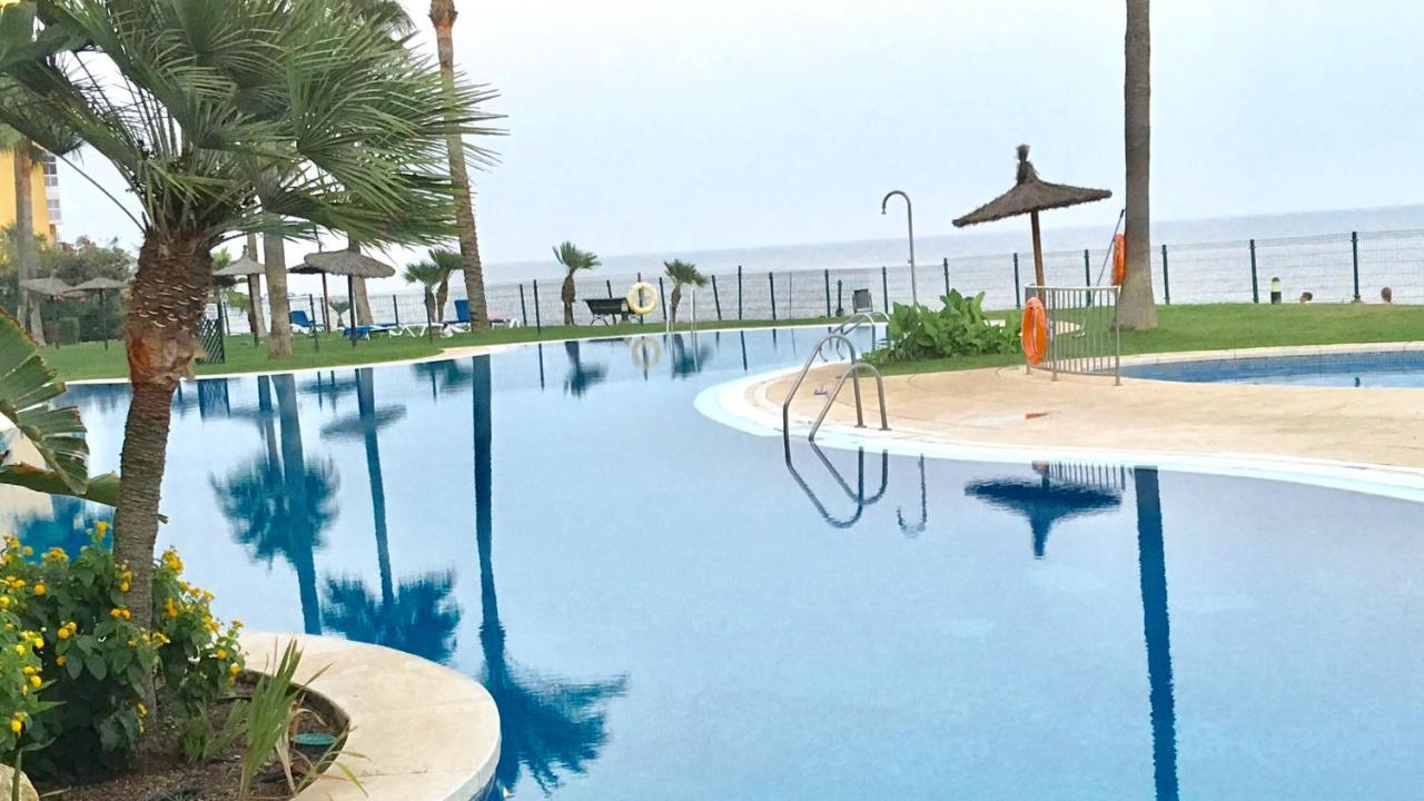 Mi Capricho 4C Beachfront -Apartment With Sea View - Costa Del Sol Sitio de Calahonda المظهر الخارجي الصورة